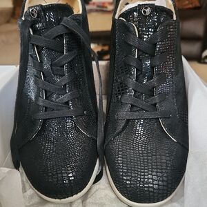 NEW IN BOX! Revere Beautiful Black Sneakers!